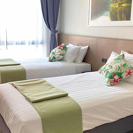 Sand Dance Hotel 班武里府 外观 照片