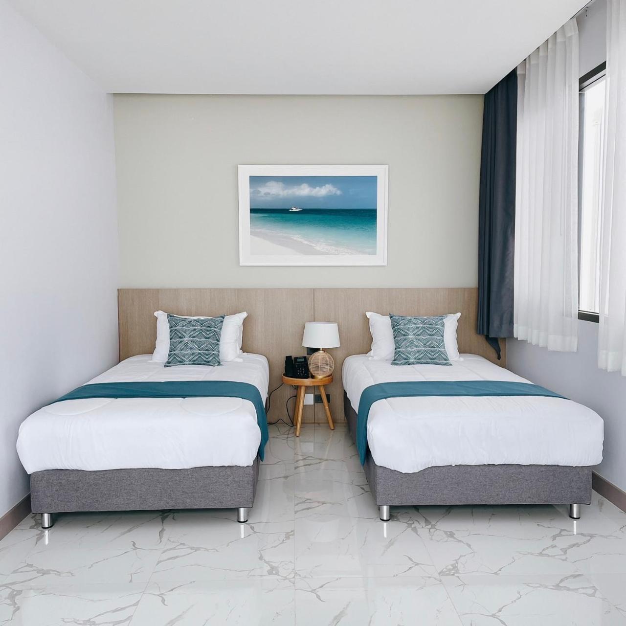 Sand Dance Hotel 班武里府 外观 照片